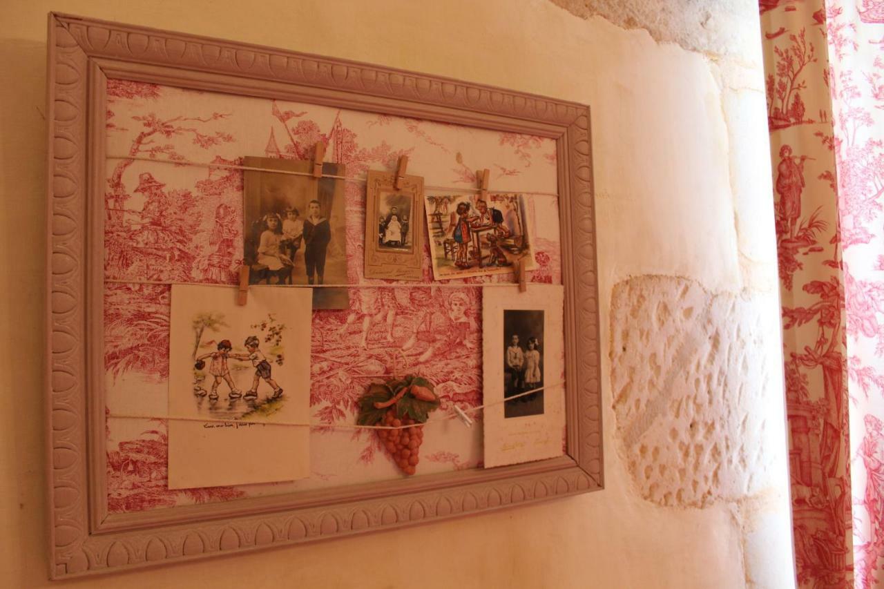 Chateau La Gentilhommiere Du Puits Notre-Dame 30 Rue De L'Eglise 24110 Saint Leon Sur L'Isle エクステリア 写真